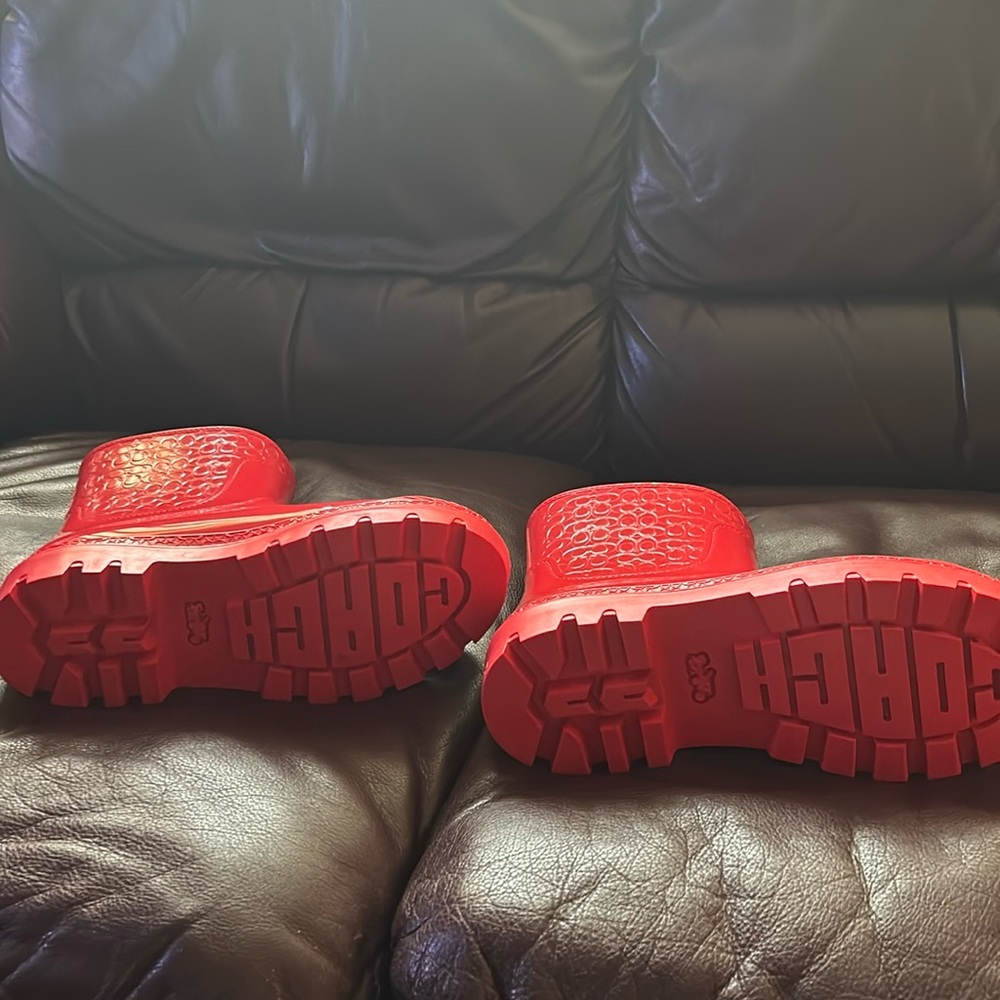 Coach Boots - Picture 3 of 4